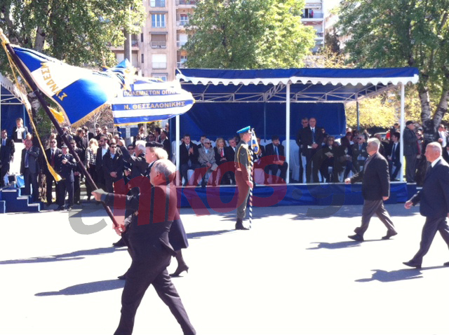 ΦΩΤΟ-Η παρέλαση στη Θεσσαλονίκη