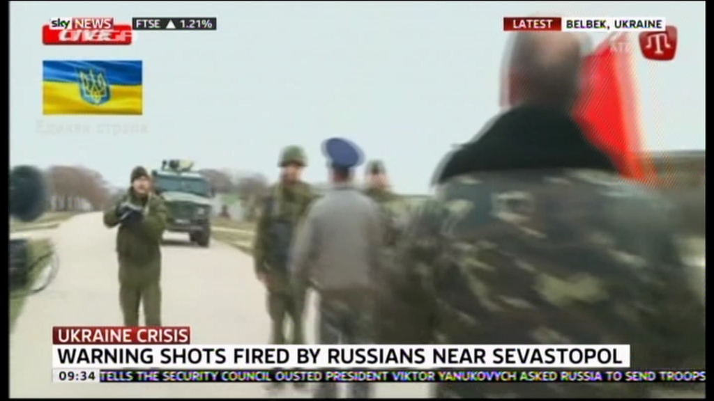 ΒΙΝΤΕΟ- Οι πρώτοι πυροβολισμοί στην Κριμαία-“Μην πυροβολείτε. Είμαστε άοπλοι…”