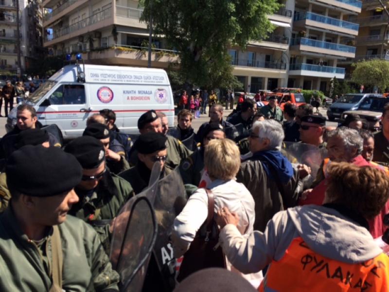 BINTEO-Ένταση με ΜΑΤ και διαδηλωτές στη Θεσσαλονίκη