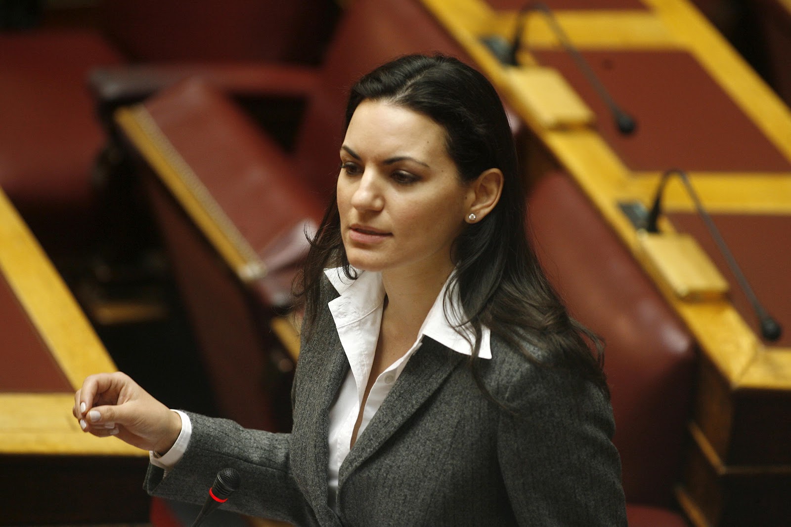 Κεφαλογιάννη: Θα υποδεχθούμε με χαμόγελο τους Γερμανούς