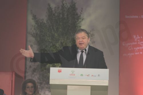 Βενιζέλος: Λυπάμαι για όσους απουσίαζαν