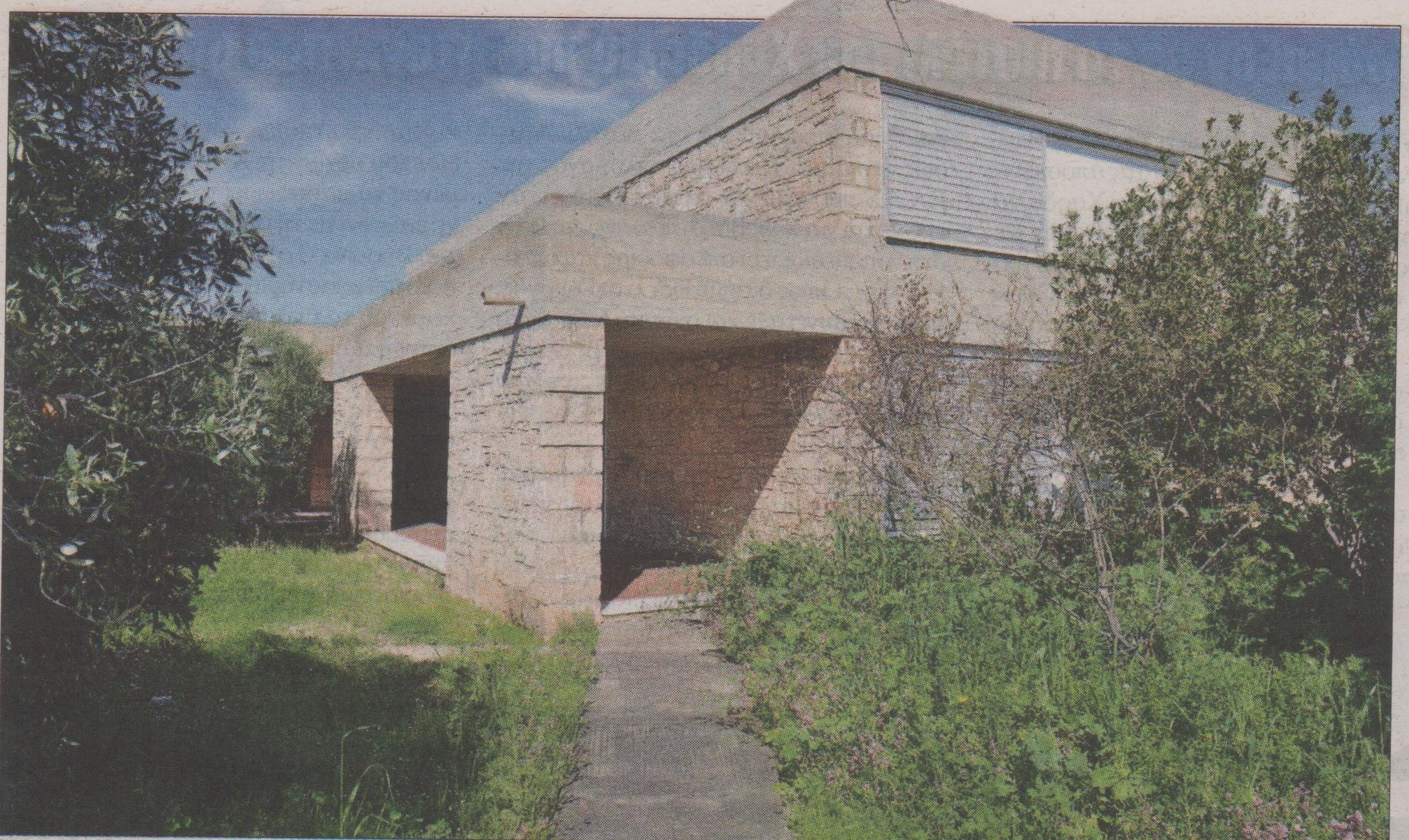 Πωλείται η έπαυλη του Μόραλη