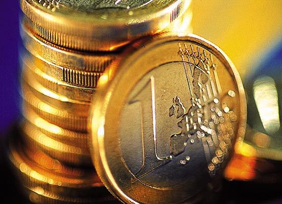 Τρεις στους δέκα Έλληνες αγόρασαν προϊόντα αδήλωτης εργασίας