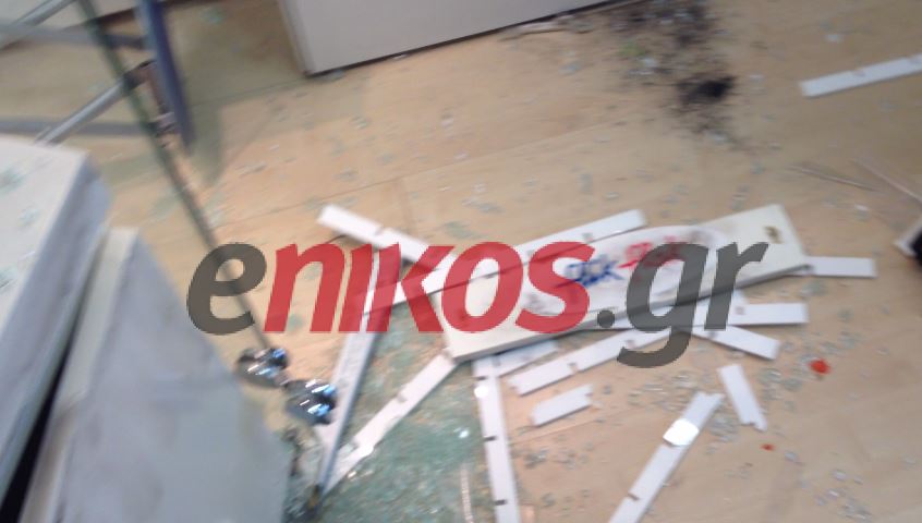 ΒΙΝΤΕΟ-Οι ζημιές στο κοσμηματοπωλείο από την εισβολή με ιχ στο Avenue