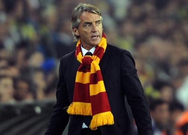 Μαντσίνι: “Θα κεράσω τον Μουρίνιο αν κερδίσουμε”