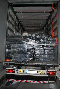 ΦΩΤΟ-Ξεσκεπάστηκε κύκλωμα διακίνησης λαθρομεταναστών