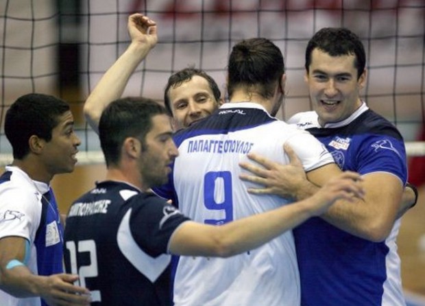 Ολυμπιακός και Κηφισιά στον τελικό