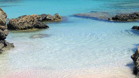 Ελληνική παραλία «τρελαίνει» τους Ευρωπαίους