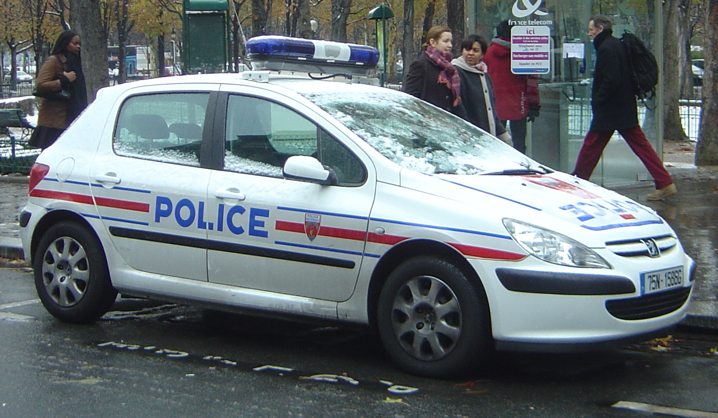 Συνδρομή της αντιτρομοκρατικής στη γαλλική αστυνομία