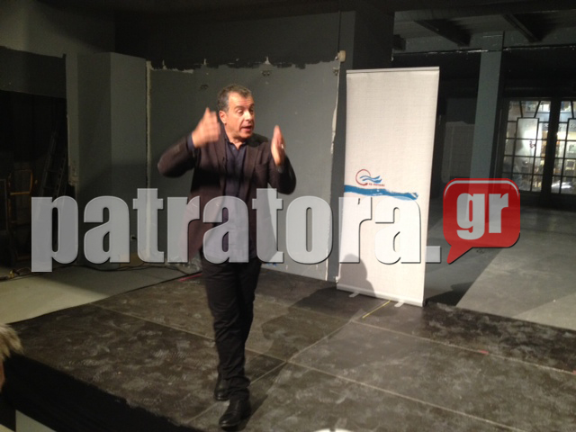 ΒΙΝΤΕΟ-Θεοδωράκης: Θα μείνω στην πολιτική 8 χρόνια