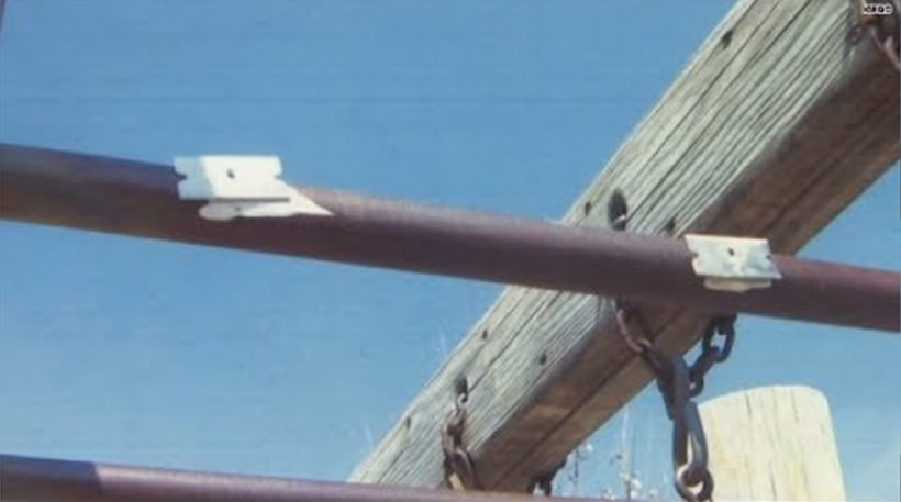 ΒΙΝΤΕΟ-Έβαλαν ξυράφια σε παιδική χαρά