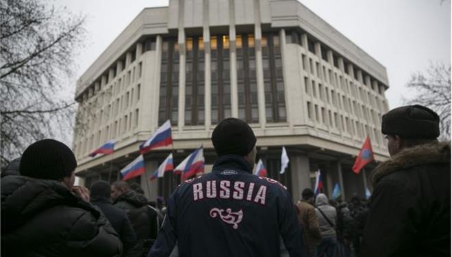 Η Κριμαία προσχωρεί στη Ρωσία