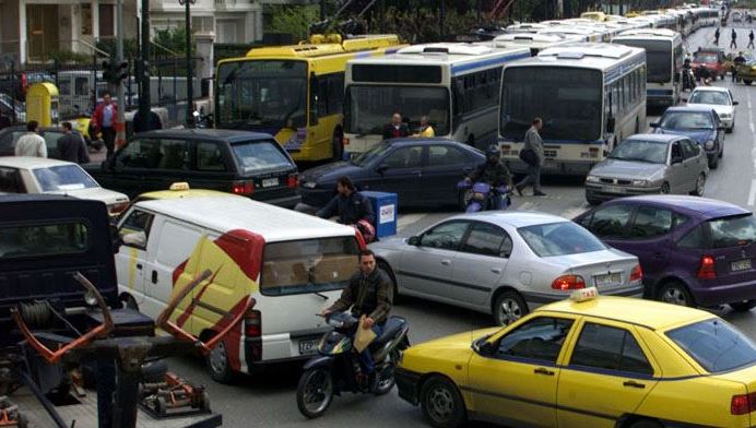 Πώς να επιβιώσεις στο μποτιλιάρισμα