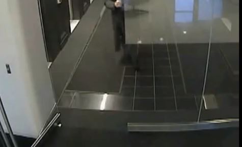 ΒΙΝΤΕΟ-Όταν τα τζάμια γίνονται… αόρατα