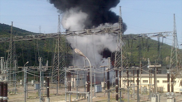 Θεσσαλονίκη: Έκρηξη σε υποσταθμό της ΔΕΗ