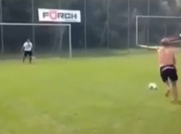 BINTEO-Δεν έχετε ξαναδεί τέτοιο πέναλτι