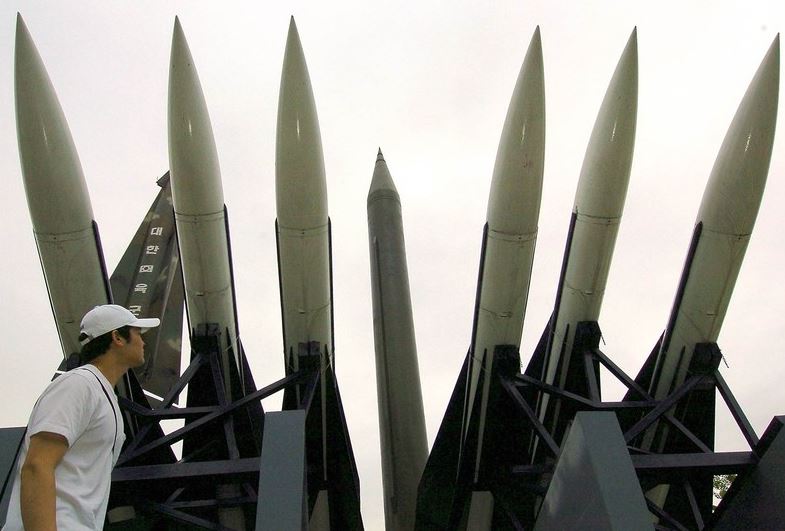 Βαλλιστικές δοκιμές από τη Β. Κορέα