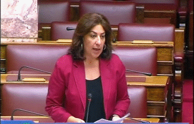 Χαμός στο Πολιτικό Συμβούλιο του ΠΑΣΟΚ