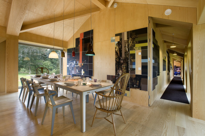 perierga.gr - Πρωτότυπο ξενοδοχείο... αιωρείται στο κενό!