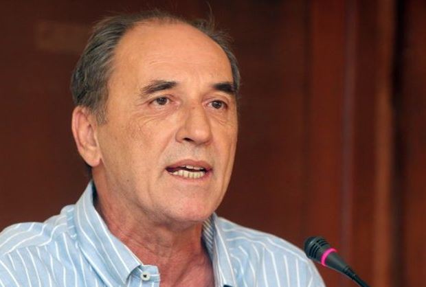 Σταθάκης: Αιτία κατάρρευσης της οικονομίας το μνημόνιο