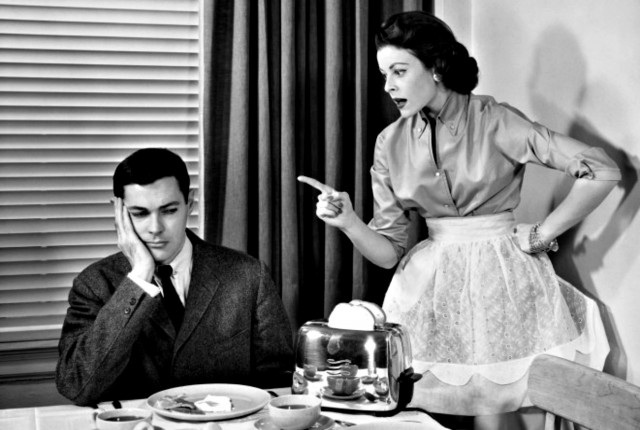 Γιατί οι γυναίκες γκρινιάζουν πολύ;