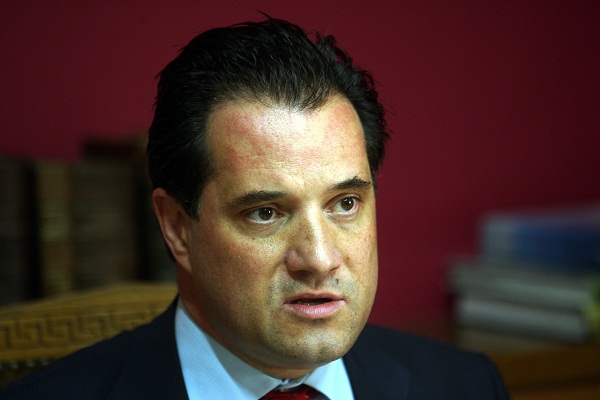 Άδωνις: Δόξα τον υπουργό…