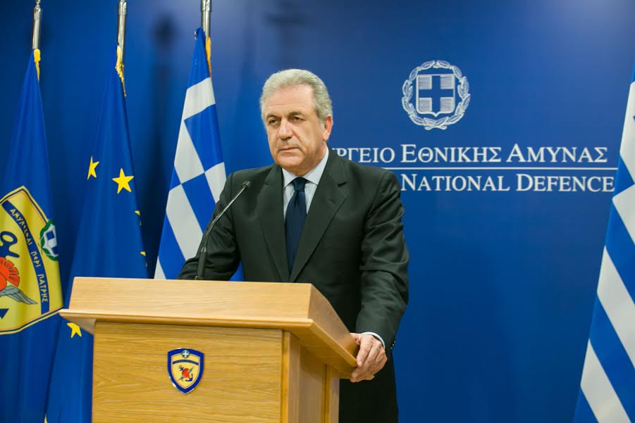 Αβραμόπουλος: Στο Πολεμικό Ναυτικό τα τέσσερα υποβρύχια