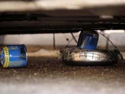 Γκαζάκια στο γραφείο του Κρανιδιώτη