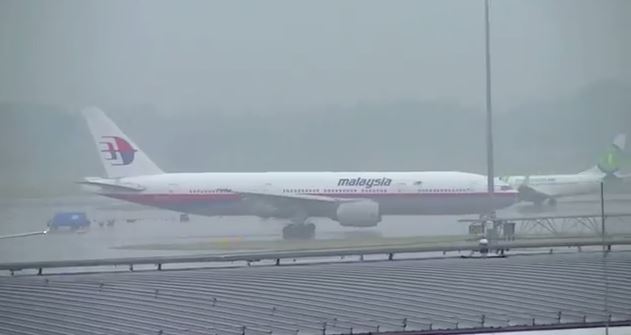 ΒΙΝΤΕΟ-Παλαιότερη απογείωση του Boeing που εξαφανίστηκε