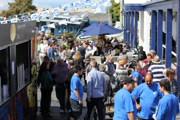 «Πλημμύρισε» Ελλάδα το τελευταίο λιμάνι πριν την Ανταρκτική