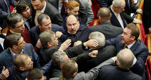 Απαγόρευσε τα ρώσικα κανάλια η Ουκρανία