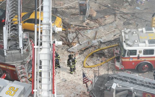 Φόβοι για περισσότερα θύματα στη Νέα Υόρκη