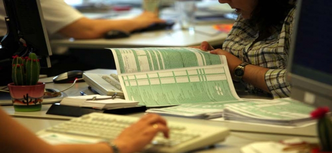 Oι οδηγίες του υπ. Οικονομικών για τις προσυμπληρωμένες δηλώσεις