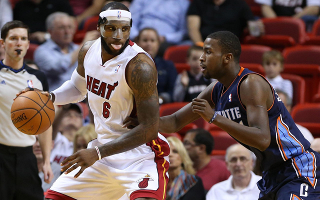 ΒΙΝΤΕΟ-Απολαύστε τον Λεμπρόν να σημειώνει 61 πόντους