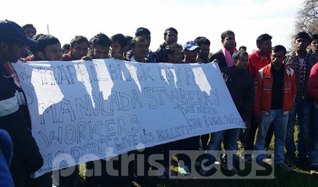 ΦΩΤΟ-Η διαμαρτυρία στη Νέα Μανωλάδα