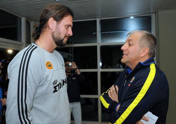 ΦΩΤΟ-Τετ α τετ Αλβέρτη-Ομπράντοβιτς