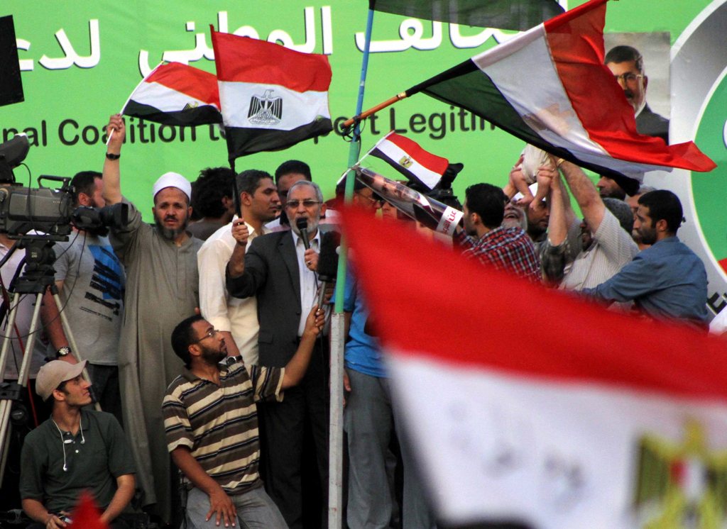 Στη φυλακή 119 υποστηρικτές της Μουσουλμανικής Αδελφότητας