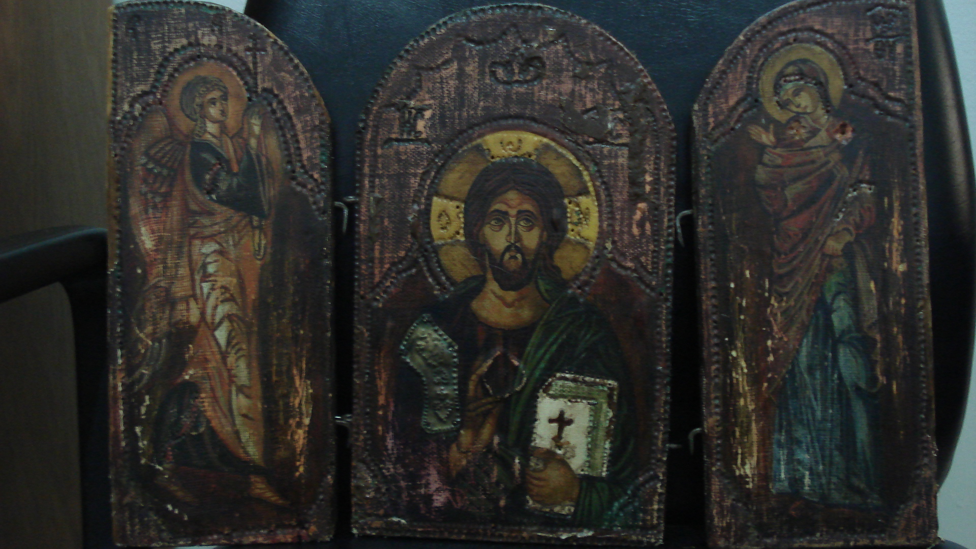 ΦΩΤΟ-Συλλήψεις αρχαιοκάπηλων στην Πέλλα