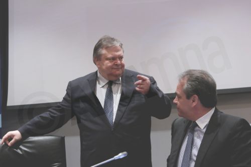 Βενιζέλος: Κρίσιμο το επόμενο τρίμηνο