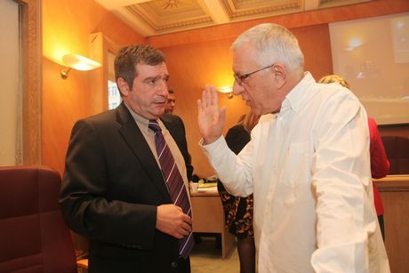 Κακλαμάνης προς Καμίνη:Περιμένω…