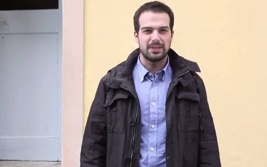 Κόντρα Σπηλιωτόπουλου-Σακελλαρίδη για τις…αφίσες