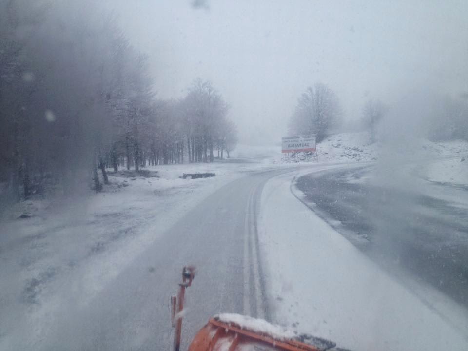 ΦΩΤΟ-Χιόνια στην Ήπειρο