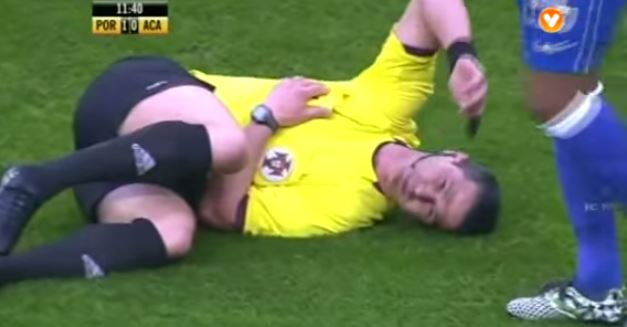 ΒΙΝΤΕΟ-Παίκτης βγάζει… νοκ άουτ διαιτητή