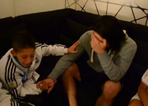 BINTEO-Έκλαψε ο Φαλκάο για τη λατρεία θαυμαστή του