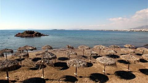 Τάξη στο χάος με “κτηματολόγιο” για τον αιγιαλό