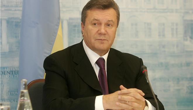 Ο Γιανουκόβιτς «δεν μπορεί να δεχτεί» την προσάρτηση της Κριμαίας
