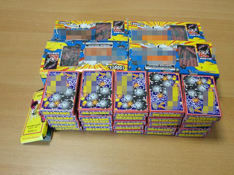 Συνελήφθη επειδή πουλούσε κροτίδες