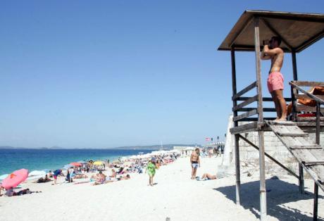 Ζητούνται… ναυαγοσώστες