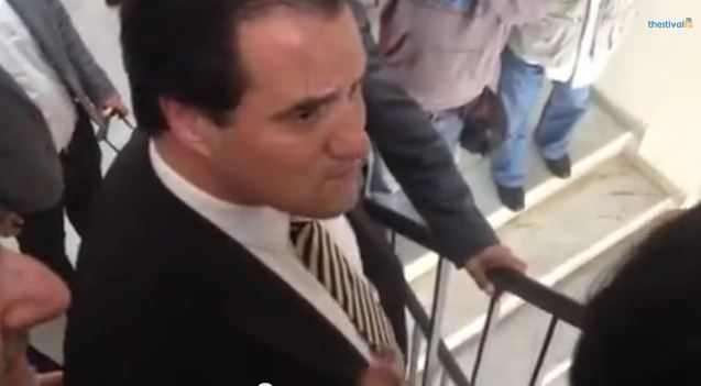 BINTEO-Υποδέχτηκαν τον Άδωνι με συνθήματα