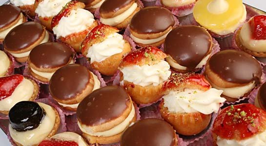 Γιατί όταν είμαστε στεναχωρημένοι τρώμε γλυκά;